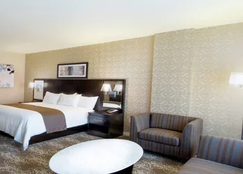 DoubleTree by Hilton Hotel Binghamton hotel thumbnail 6