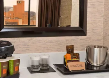 DoubleTree by Hilton Hotel Binghamton hotel thumbnail 8