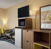 Days Inn by Wyndham Carbondale hotel detail image 4