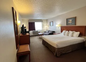 Serena Inn & Suites - Sundance hotel thumbnail 6