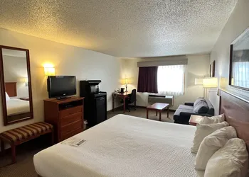 Serena Inn & Suites - Sundance hotel thumbnail 7