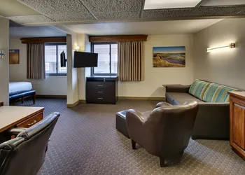 EverSpring Inn hotel thumbnail 8