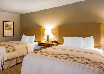 Gaia Hotel & Spa Redding, an Ascend Collection Hotel hotel thumbnail 4