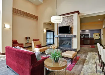 Hampton Inn & Suites Peoria at Grand Prairie, IL hotel thumbnail 5