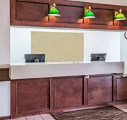 Quality Inn & Suites Dixon Near I-88 hotel detail image 5