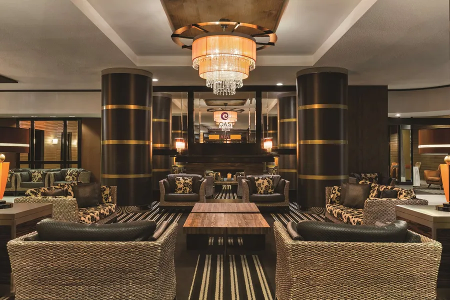 Coast Edmonton Plaza Hotel by APA hotel detail image 2