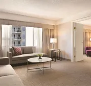 Coast Edmonton Plaza Hotel by APA hotel detail image 4
