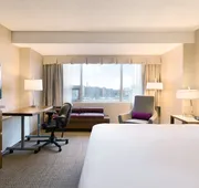 Coast Edmonton Plaza Hotel by APA hotel detail image 7