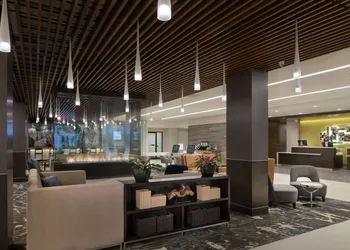 DoubleTree by Hilton Hotel Syracuse hotel thumbnail 4