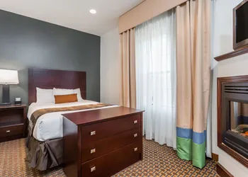 Wingate by Wyndham High Point/Greensboro/Airport South hotel thumbnail 5