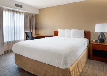 Residence Inn by Marriott Rogers hotel thumbnail 5