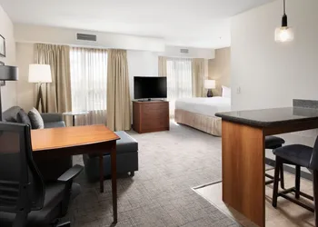 Residence Inn by Marriott Rogers hotel thumbnail 6