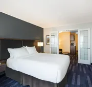 Holiday Inn & Suites Grande Prairie Conference Center by IHG hotel detail image 4