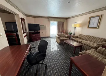 SureStay by Best Western Sunnyvale Silicon Valley hotel thumbnail 5