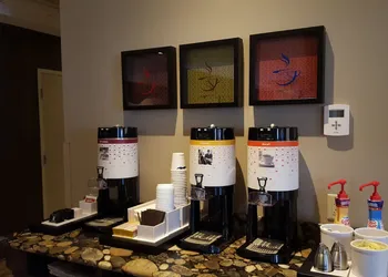Hampton Inn by Hilton Sydney hotel thumbnail 3