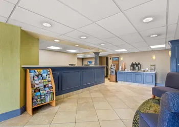 Clarion Inn Cranberry Township hotel thumbnail 3