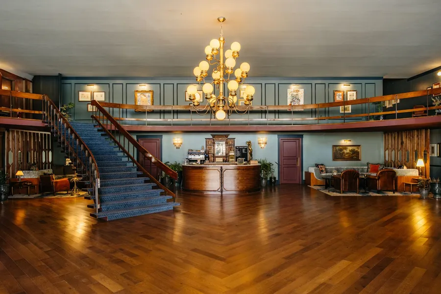 The Hotel Chalet at The Choo Choo hotel detail image 2