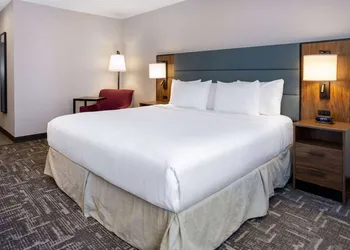 Wingate by Wyndham Vineland/Millville hotel thumbnail 3