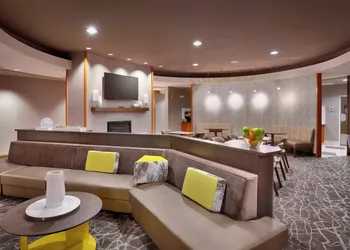 Springhill Suites by Marriott Thatcher hotel thumbnail 3
