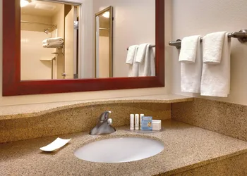 Springhill Suites by Marriott Thatcher hotel thumbnail 7