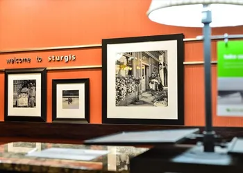 Hampton Inn Sturgis-Lagrange Area hotel thumbnail 4