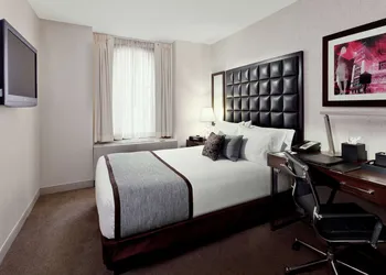 Distrikt Hotel New York City, Tapestry Collection by Hilton hotel thumbnail 7