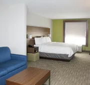 Holiday Inn Express & Suites Martinsville by IHG hotel detail image 5