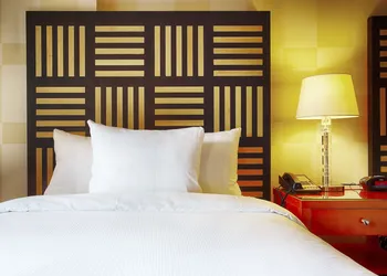 Pinnacle Hotel Harbourfront hotel thumbnail 5