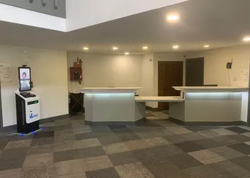 Ramada by Wyndham Stevens Point hotel thumbnail 6