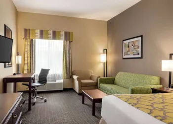 Baymont by Wyndham Wichita Falls hotel thumbnail 8