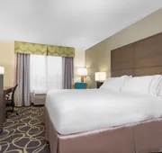 Holiday Inn Express & Suites Ames by IHG hotel detail image 4