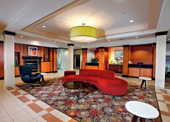Fairfield Inn & Suites by Marriott Sudbury hotel thumbnail 2