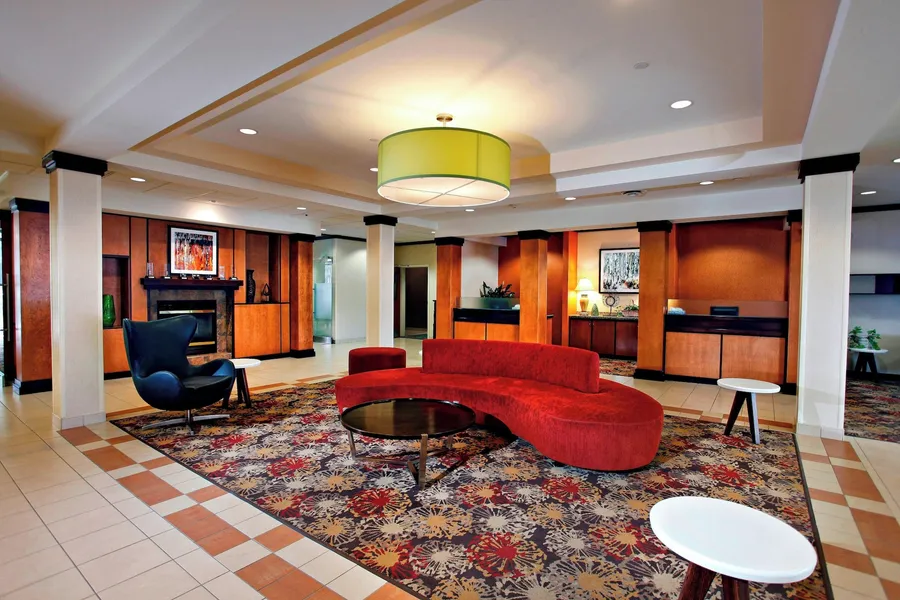 Fairfield Inn & Suites by Marriott Sudbury hotel detail image 2