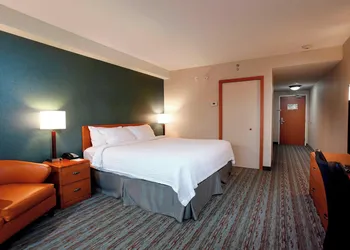 Fairfield Inn & Suites by Marriott Sudbury hotel thumbnail 6