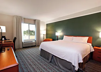 Fairfield Inn & Suites by Marriott Sudbury hotel thumbnail 8