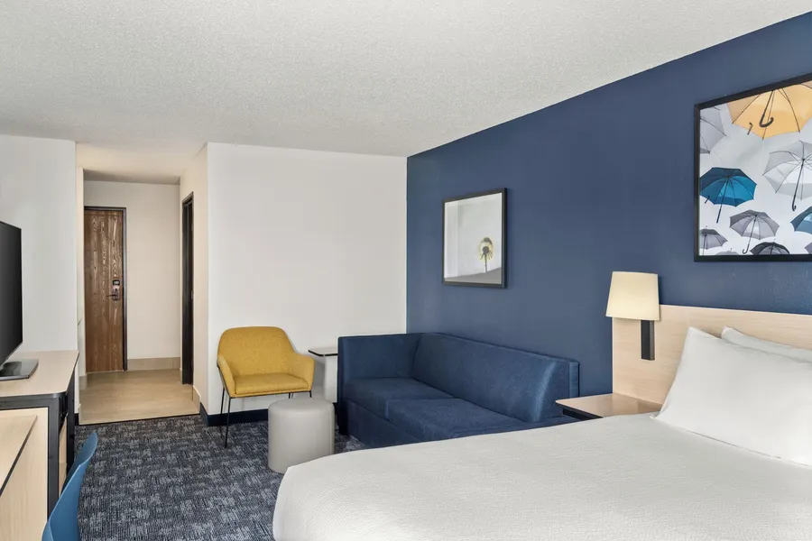 City Express By Marriott Freeport hotel detail image 6
