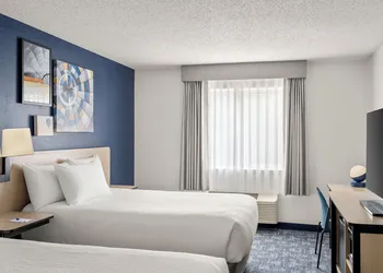 City Express By Marriott Freeport hotel thumbnail 7