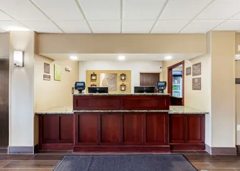 Comfort Inn Plover-Stevens Point hotel thumbnail 3