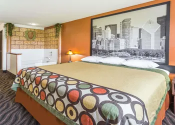 Super 8 by Wyndham Dixon hotel thumbnail 6