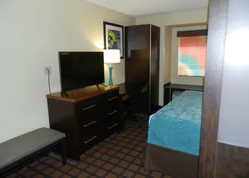 Best Western Plus Harrisburg Mechanicsburg hotel thumbnail 7