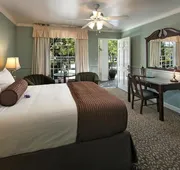Lavender Inn by the Sea hotel detail image 5