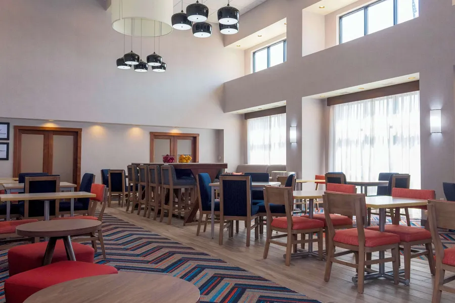 Hampton Inn & Suites Riverton hotel detail image 2