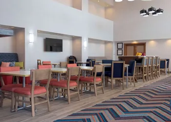 Hampton Inn & Suites Riverton hotel thumbnail 8
