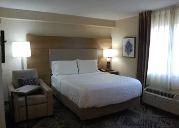 Candlewood Suites Harrisburg I-81 - Hershey Area by IHG hotel thumbnail 8