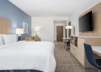 Holiday Inn Resort Fort Walton Beach by IHG hotel thumbnail 6