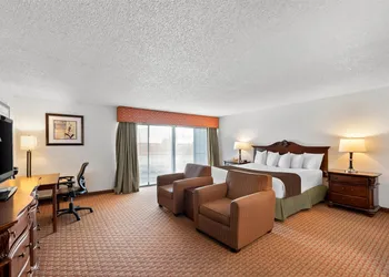 Best Western Chieftain Inn hotel thumbnail 7