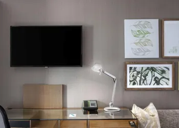Element New York Times Square West hotel thumbnail 6
