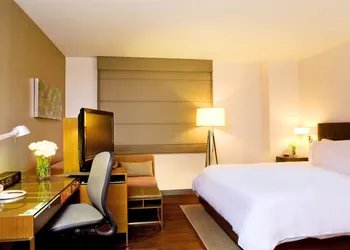 Element New York Times Square West hotel thumbnail 7