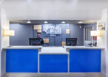 Holiday Inn Express Hotel & Suites Jenks by IHG hotel thumbnail 3