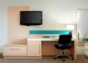 Delta Hotels Prince Edward by Marriott hotel thumbnail 8